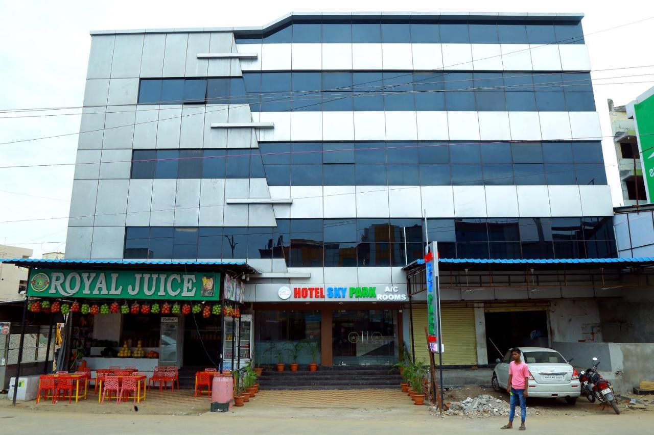Hotel Sky Park Shamshabad Exterior photo