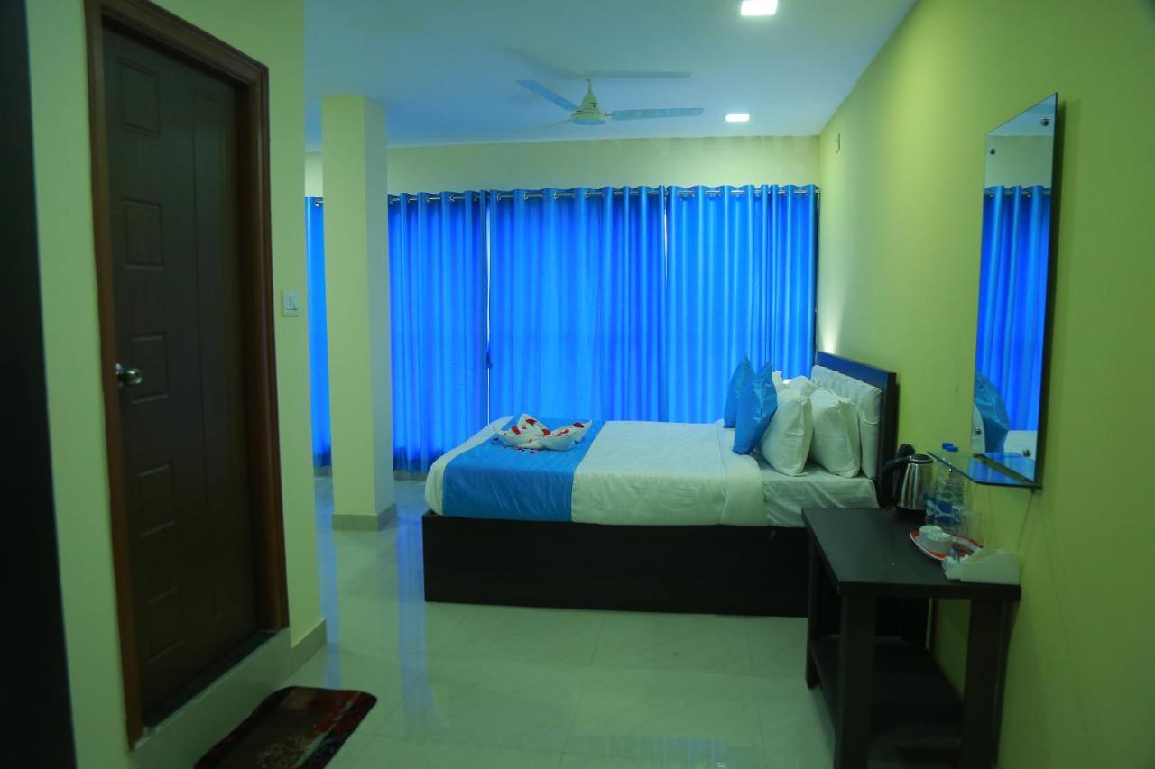 Hotel Sky Park Shamshabad Exterior photo